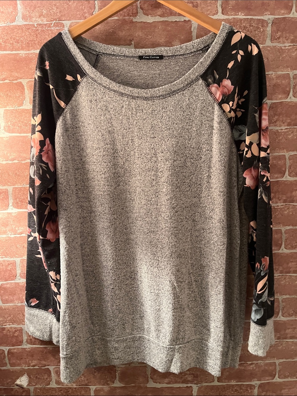 Stitch Fix Pink Clover Grey Pullover with Black Floral Raglan Sleeves
